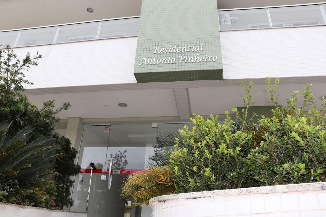Res. Antonio Pinheiro. Apartamento com 2 dormitórios. Bombinhas Exterior foto